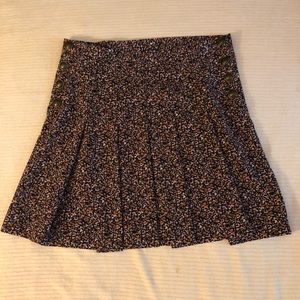 Mini floral skirt